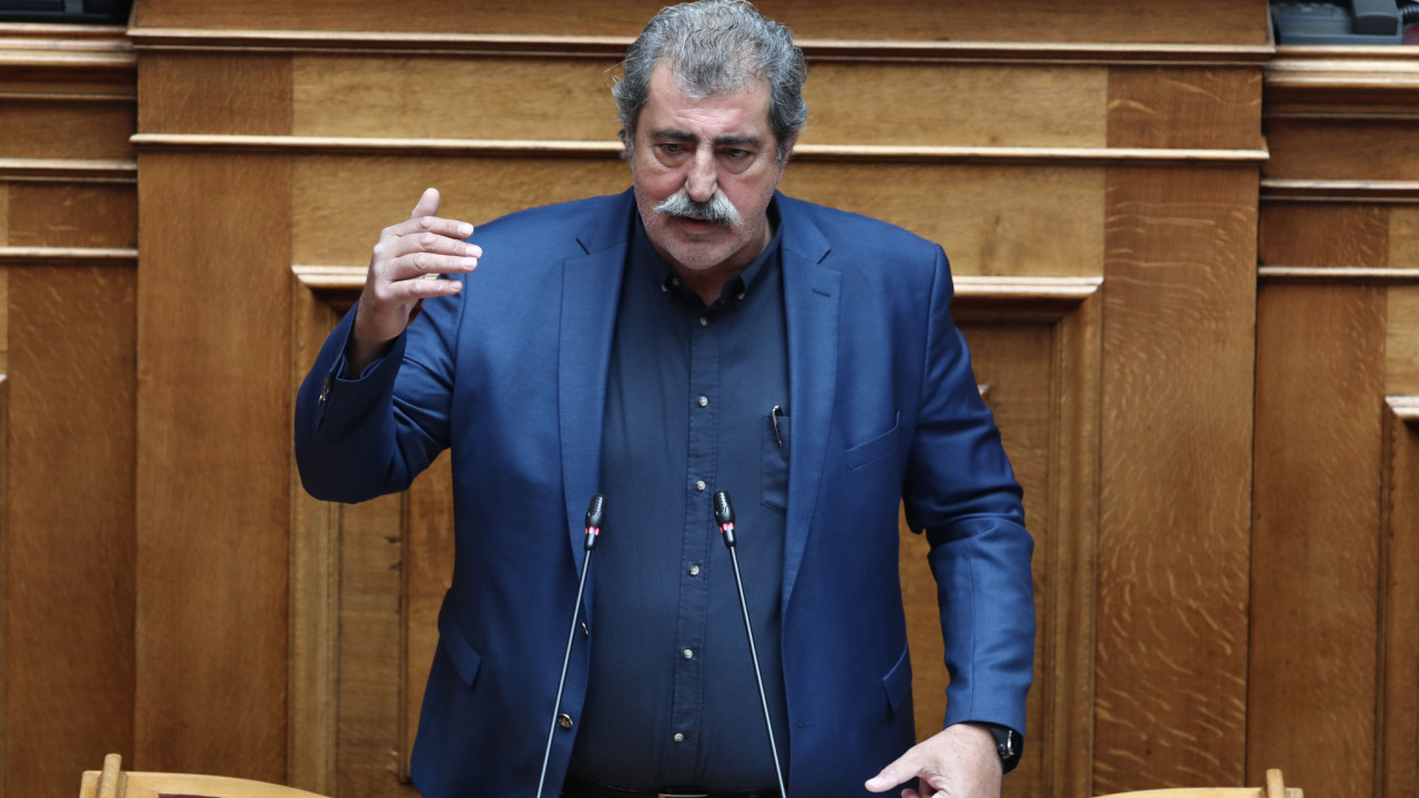 Απάντηση «καρφί» του Πολάκη στα «θολά νερά» της Αχτσιόγλου