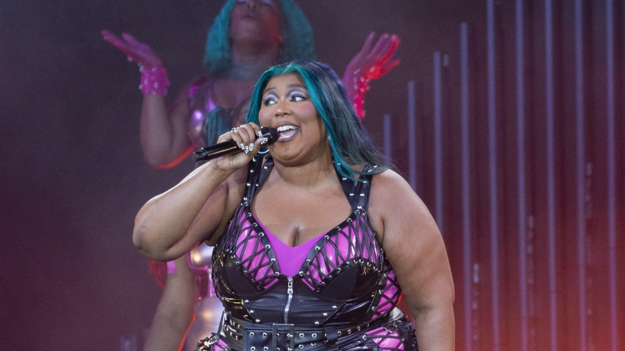 H Lizzo απαντά πρώτη φορά στις καταγγελίες εναντίον της: «Δραματοποιημένες ιστορίες, δεν είμαι η κακιά της υπόθεσης»