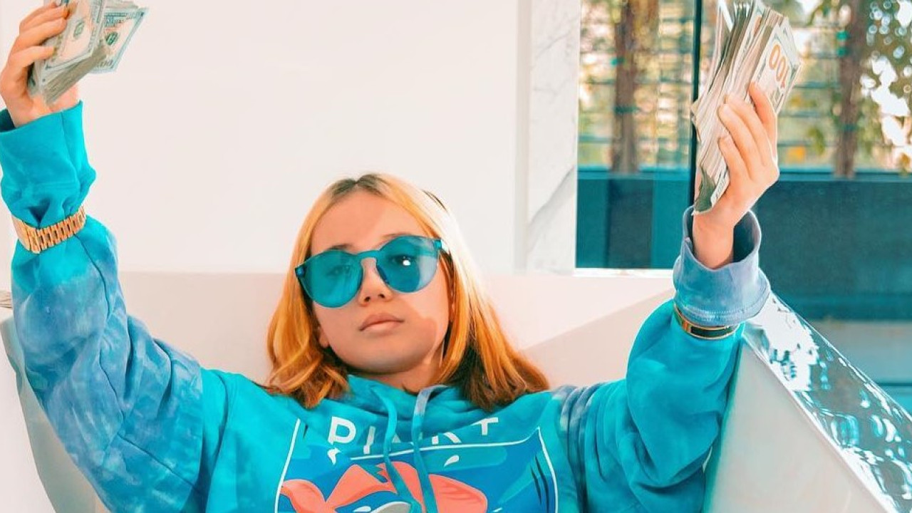 Lil Tay: Πέθαναν η 14χρονη Influencer και ο αδερφός της