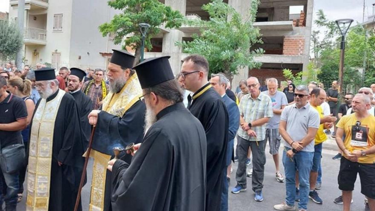 Τρισάγιο για τον Μιχάλη Κατσούρη στη Νέα Φιλαδέλφεια