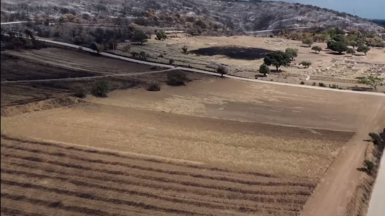 Συγκλονιστικά πλάνα: Τοπίο αποκάλυψης ο Έβρος- Drone πέταξε πάνω από τις καμένες εκτάσεις