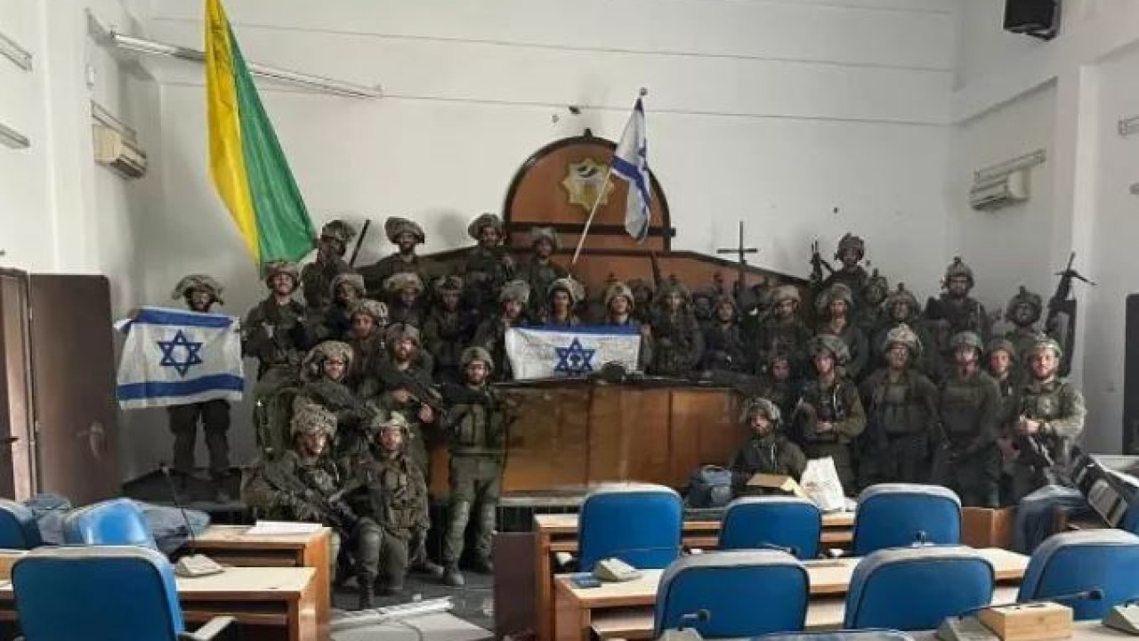 IDF: Υπό τον έλεγχό μας τα κυβερνητικά κτίρια της Χαμάς στη Γάζα