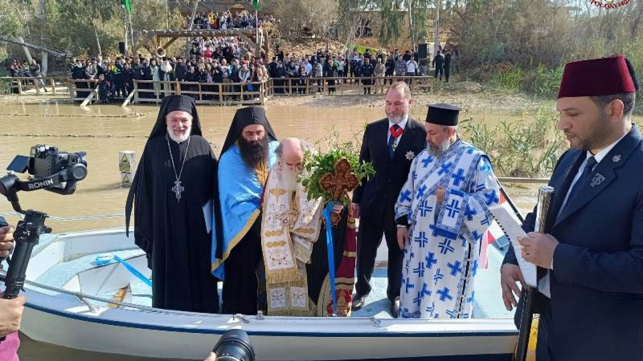 Θεοφάνια στη Δυτική Όχθη – Ο αγιασμός στον Ιορδάνη ποταμό εν μέσω του πολέμου (βίντεο – φωτογραφίες) 