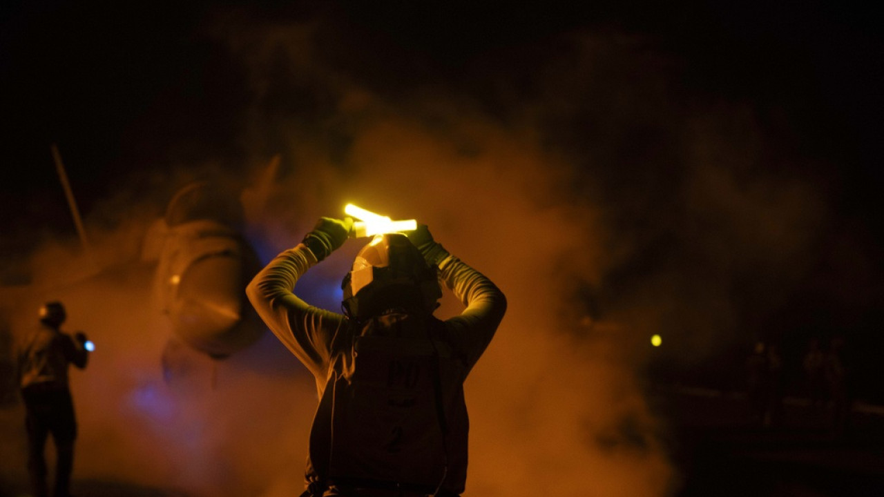 Οι ΗΠΑ κατέρριψαν πύραυλο των Χούθι που είχε στόχο αμερικανικό αντιτορπιλικό