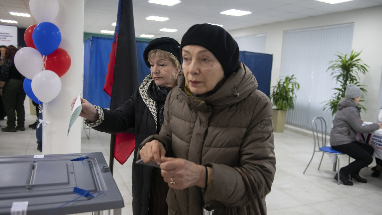 Σε εξέλιξη οι προεδρικές εκλογές στη Ρωσία – Για «παρωδία» κάνει λόγο η χήρα του Αλεξέι Ναβάλνι