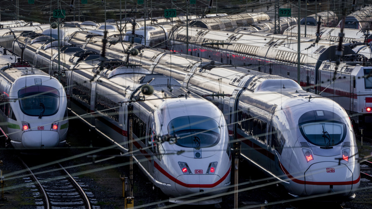 Η Deutsche Bahn ανανεώνει τον στόλο της