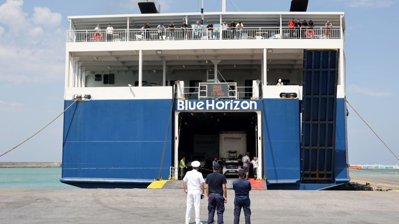 Αποχωρεί η Blue Star Ferries από τη γραμμή Πειραιάς-Ηράκλειο – Καρατομήσεις έρχονται στο Λιμενικό μετά τη δολοφονία του Αντώνη