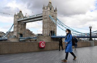 Βρετανία: Το Λονδίνο ανησυχεί για το δεύτερο κύμα της επιδημίας στην Ευρώπη