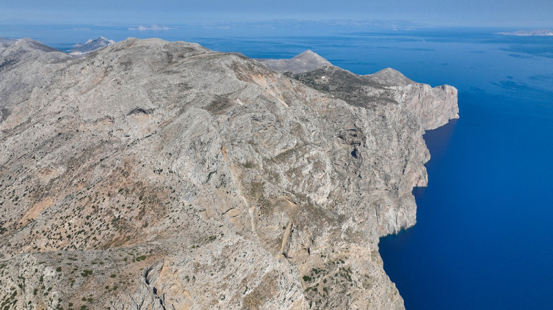 Happy Traveller στην Αμοργό