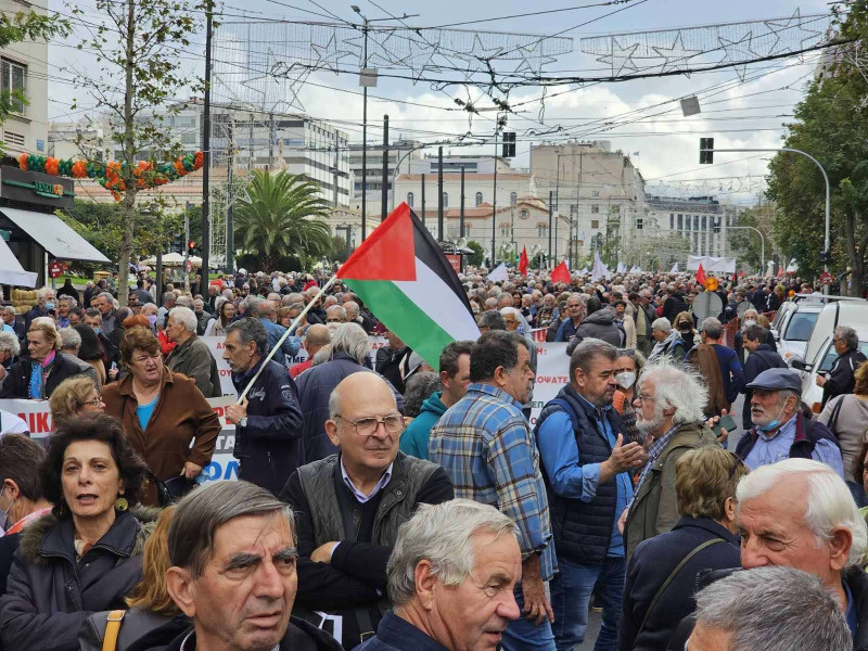 συνταξιουχοι